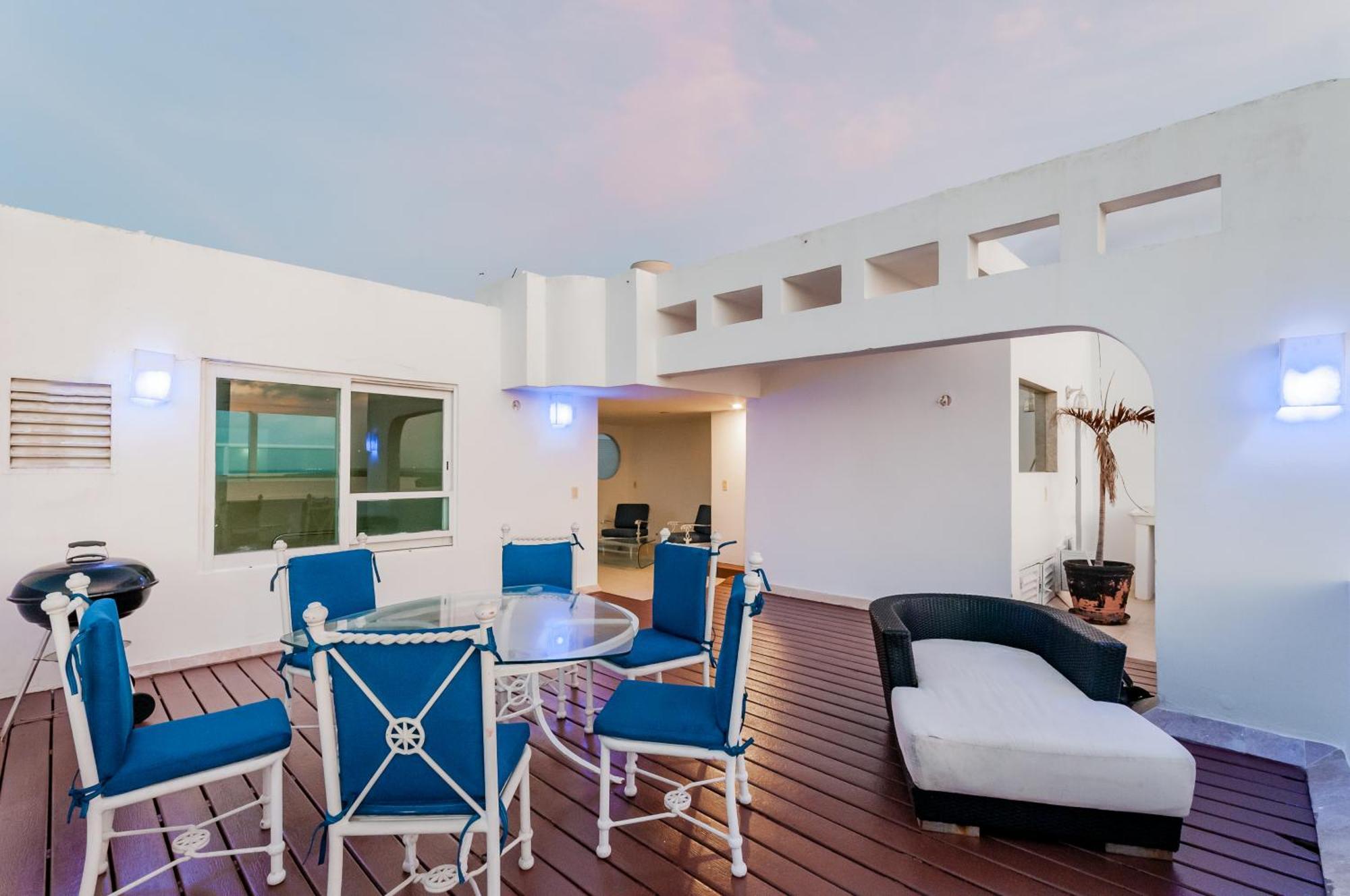קנקון Brisas Beachfront Penthouses מראה חיצוני תמונה
